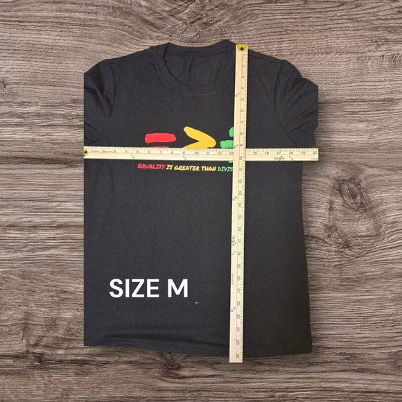 Equality Is Greater Than Division T-Shirt Size Medium - Picture 2 of 4
